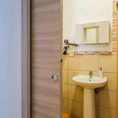 Apartment Holiday La Madonnina Lampedusa