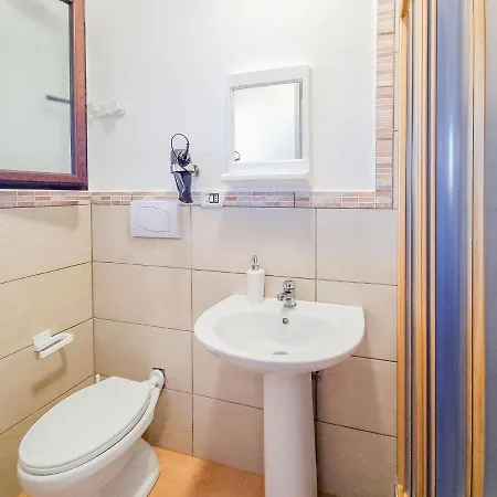 Apartment Holiday La Madonnina Lampedusa